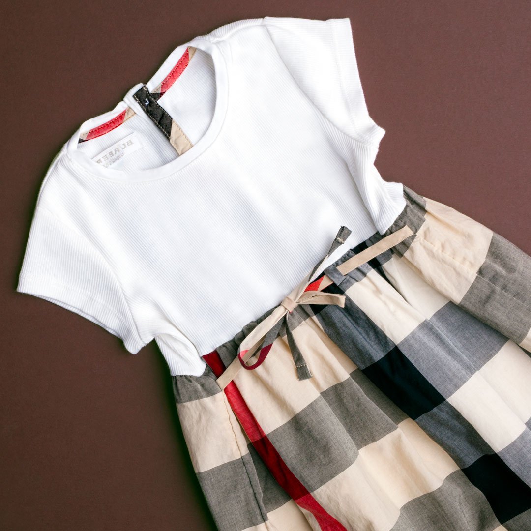 ChoiceStoreKids's tweet image. Discover the latest from @Burberry -- available now at our Lakeside store, online coming very soon!