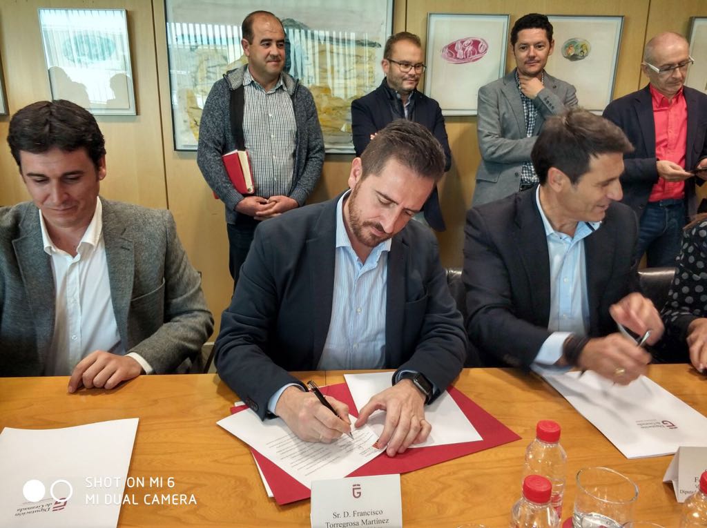 El GDR Altiplano firma el protocolo de creación del Proyecto de @geo_cuaternario