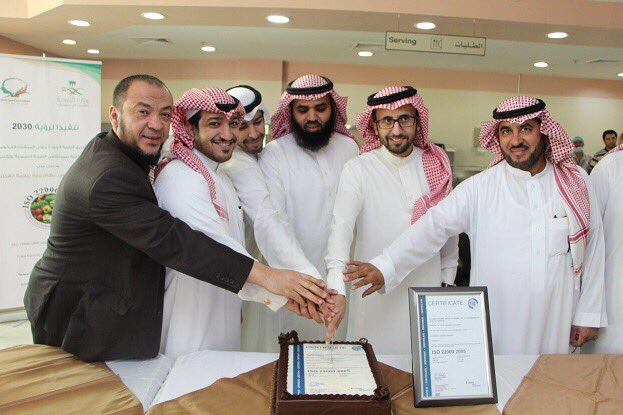 bmhh2013's tweet photo. حصل مستشفى الصحة النفسية بـ القصيم  #قسم_التغذية على شهاده الايزو العالمية 2005 - 22000 في جودة وسلامة الغذاء ..

#صحة_القصيم https://t.co/c7pD1ngREt