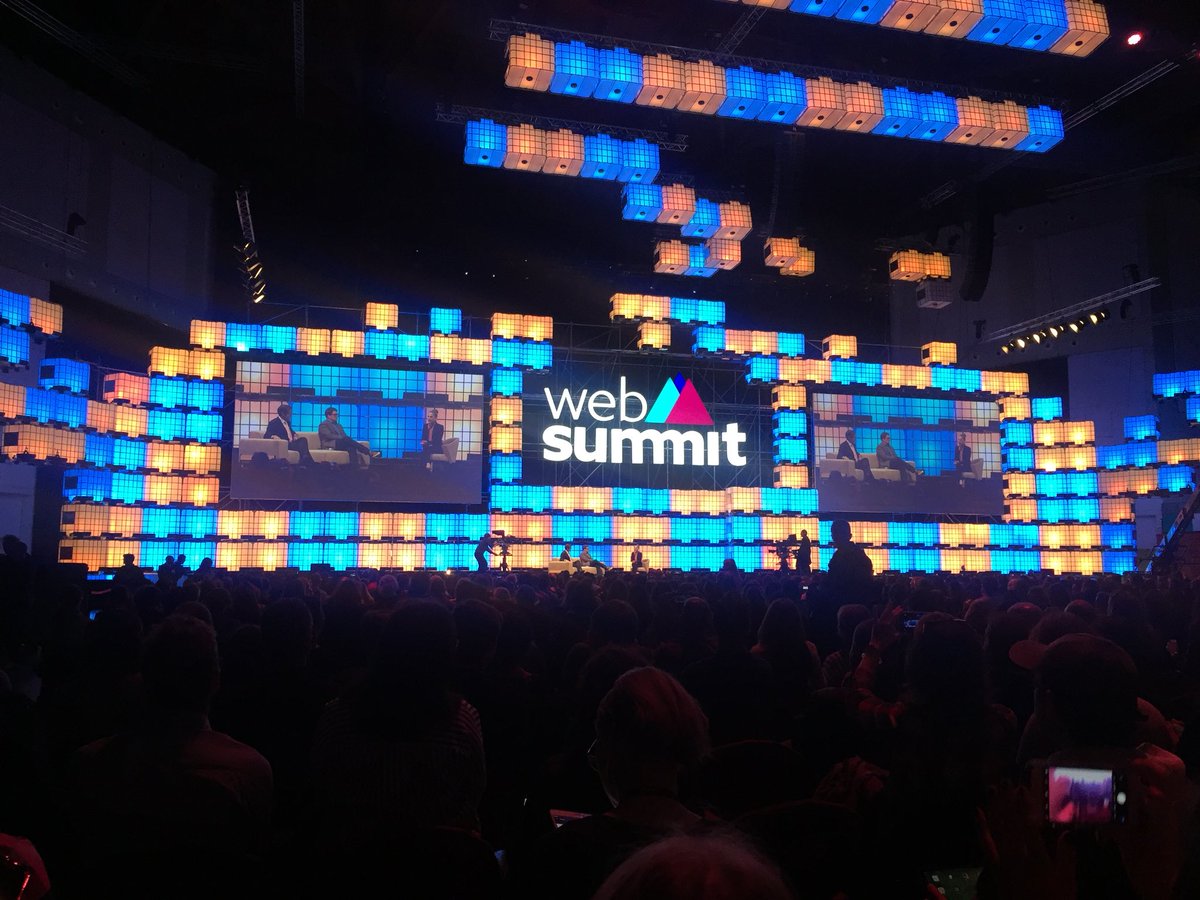 anakoeshall's tweet photo. Good morning from Lisbon and the #WebSummit. Life on the stage Dr. Oz - Will technology actually makes us healthier??? @AnaDivac https://t.co/kTZqfTKMyd