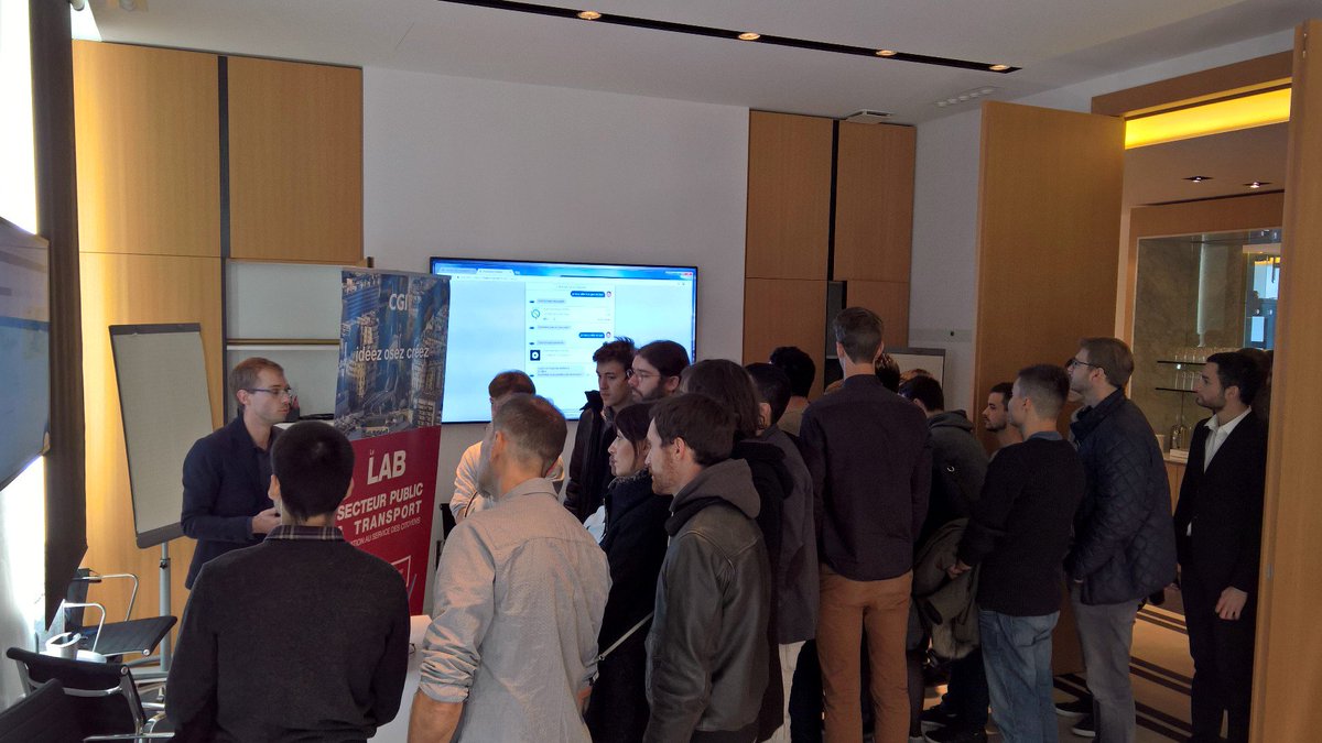 CGI_FR's tweet photo. Visite des labs @CGI_FR par les étudiants du campus toulousain #UDEV_CGI https://t.co/MjH2O8QK3W