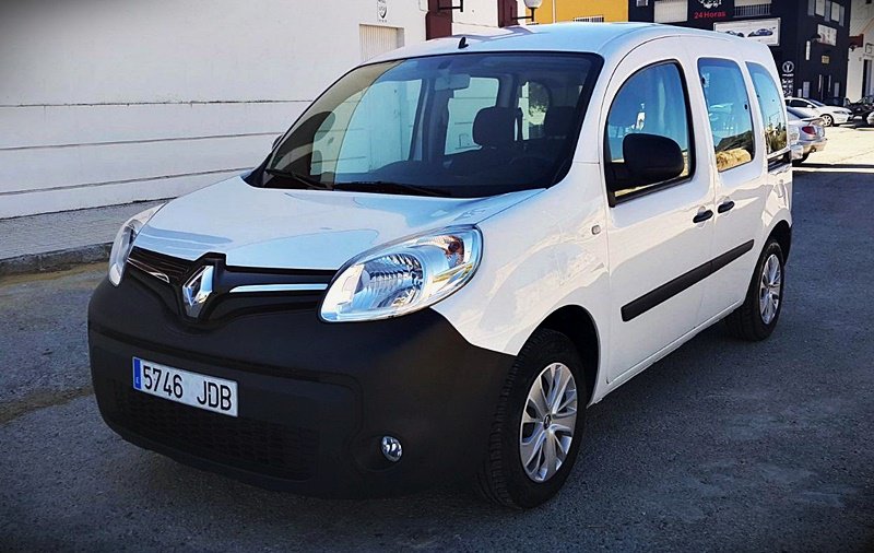 autoferga's tweet photo. Algunas de nuestras preciosas novedades de esta semana... Mondeo14 Insignia12 Kangoo15 Astra12 https://t.co/MKvOBxcdE4 @la_puebla https://t.co/luRzPcR6iI