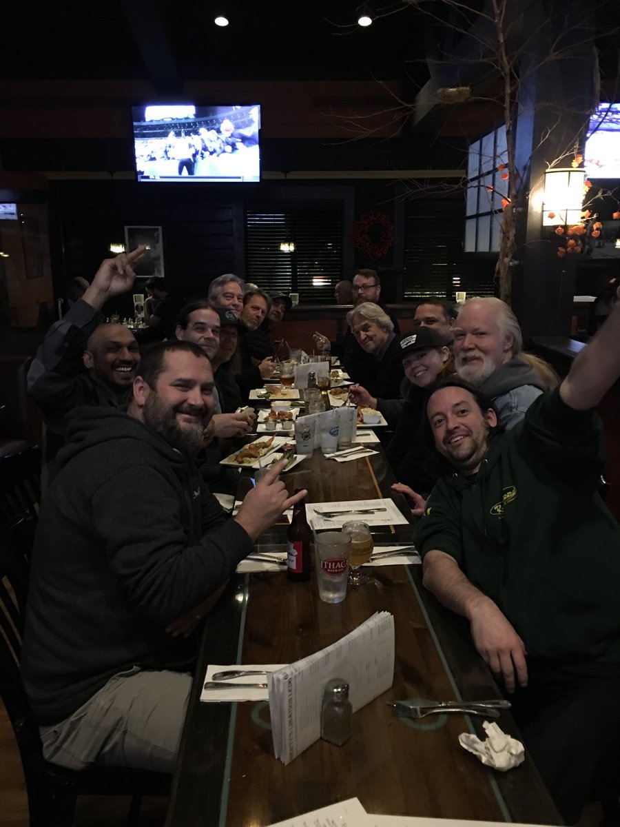 jmcl_gtr's tweet photo. We have such a great team and good fun. https://t.co/DDQ7MtMaqW