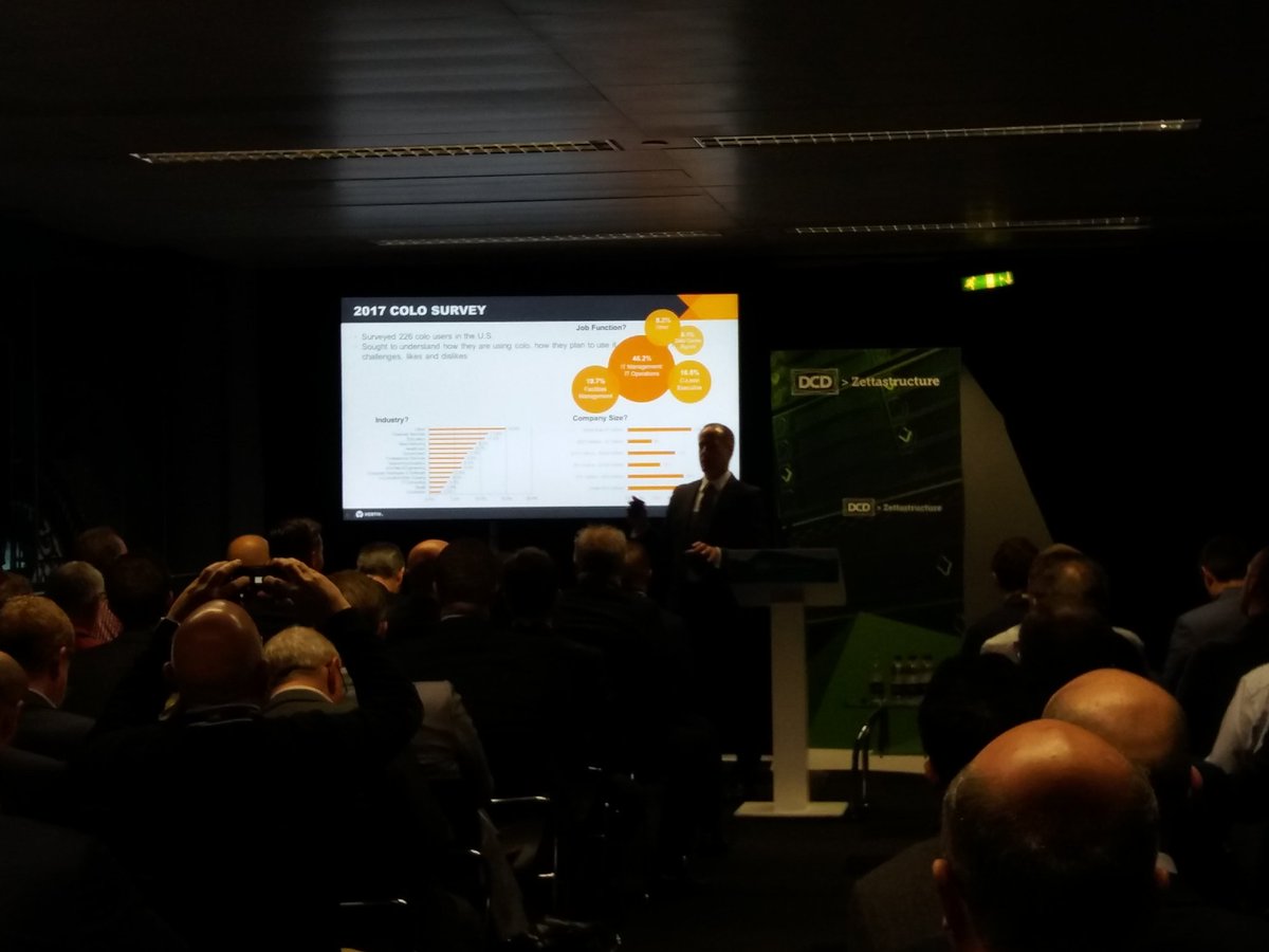 datacentrexpert's tweet photo. @JackPouchet talking #hyperscale & the impact on #colo #datacenters @DCDConverged #zettastructure https://t.co/uZutRINrlL