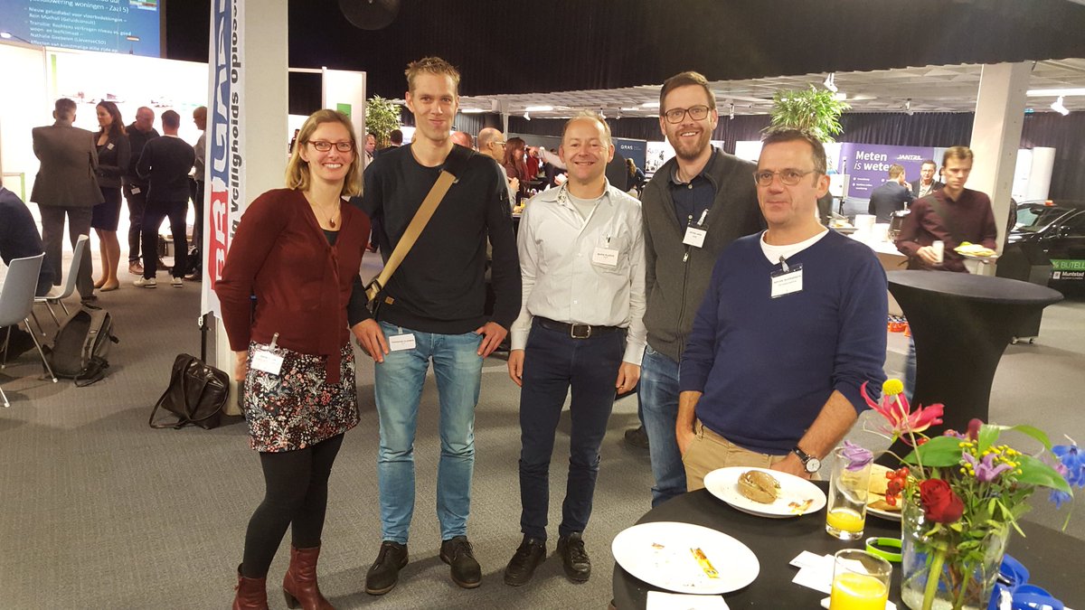 Foldeman's tweet image. Oude collega's van ODMH op het Gtl congres. Allemaal nog steeds in het geluid bezig!
#gtl #ODmiddenholland