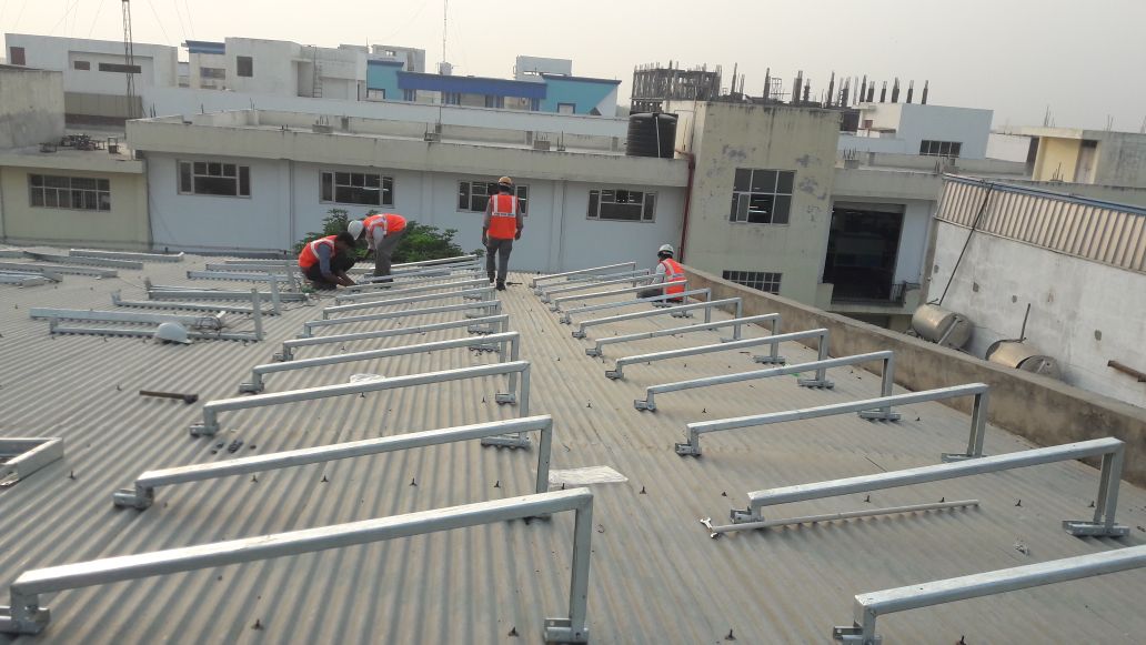 Solar Pulse Energy commences installation of 60 KW Grid Tied Solar P..For more info visit... solarpowerplant.nowfloats.com/bizFloat/5a019…