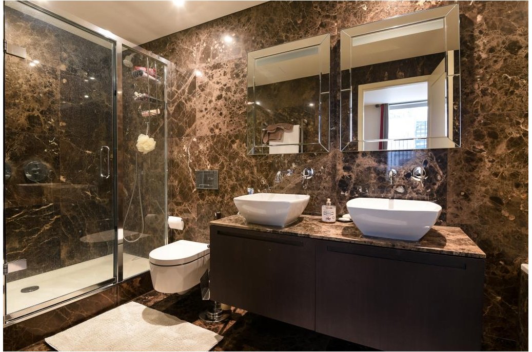 Anscombes's tweet photo. Enjoy supreme convenience with this luxurious apartment in a white stucco fronted development #London https://t.co/L5Gakv3VyO https://t.co/T3Ei32bXnG