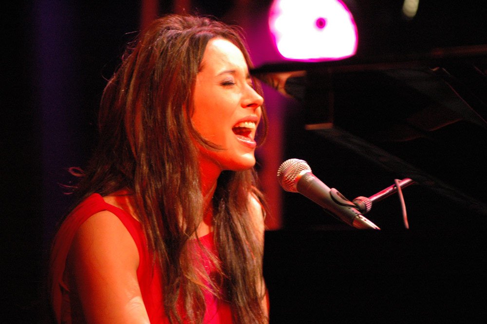 Tonight 8-10UK #music #NewMusic ... <a href="/liverpoolsynth/">Exposed Brick</a> @andreabalency <a href="/ladychatterley/">Nerina Pallot</a> <a href="/KakiKing/">Kaki King</a> <a href="/villarivercat/">Villa Rivercat</a> ... theafter8show.com