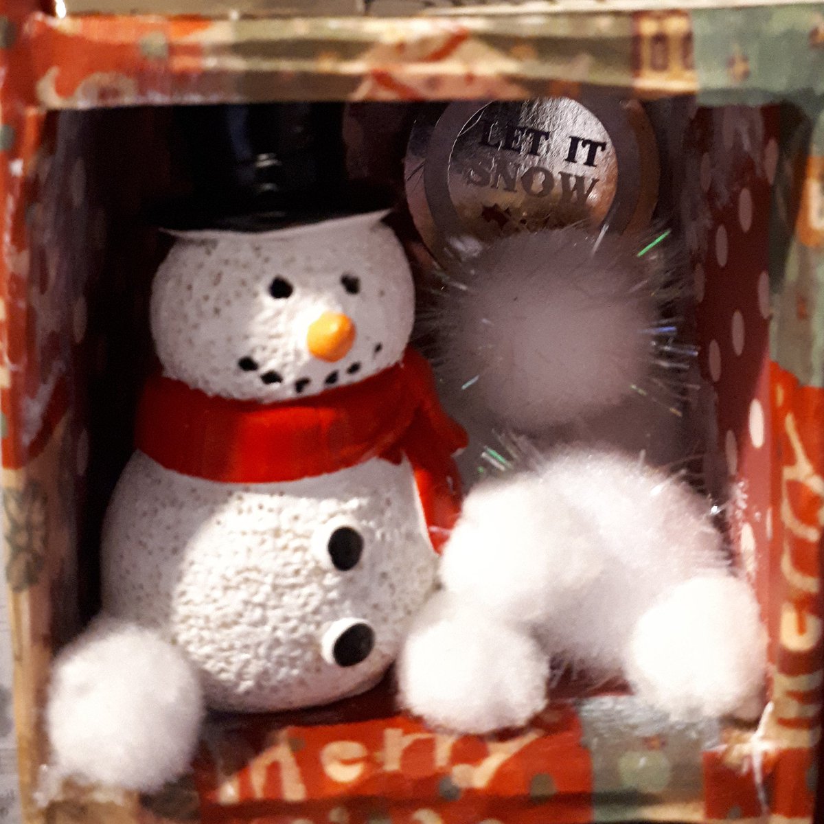 TheBohoCrafter's tweet photo. Here's a sneak peek at one of the sections in my #christmas configuration box🎄🎁☃️🎄🎁☃️🎄☃️🎁
#bohoho #craft #crafting #xmas #festivecheer https://t.co/h6dT8XM3Xp