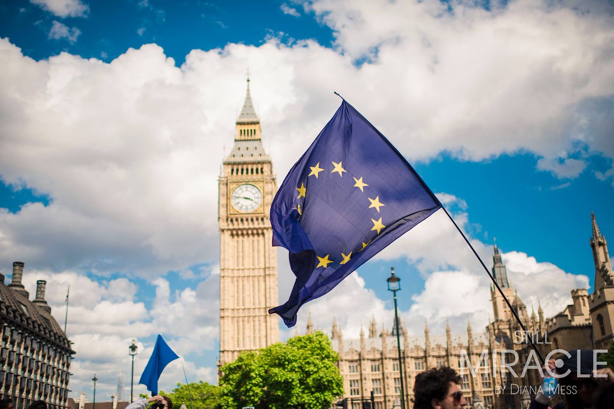 sterlinglawuk's tweet photo. Home Office's update on UK’s proposals for a streamlined application system for EU citizens obtaining settled status https://t.co/Kn7LzM0grZ https://t.co/iNkAfsJ1dI