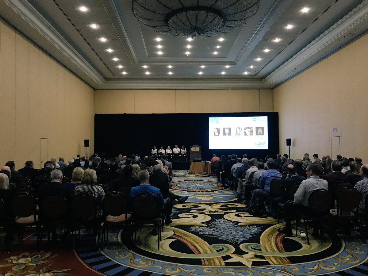 Packed house at the #NAMAELN panel on millennial #coffee consumption! #NAMACTW