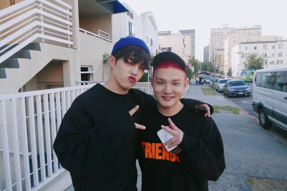 SVTGlobal's tweet photo. Thank you for always supporting Seventeen's music and for helping them out, Happy Birthday Bumzu
#Happy_BUMZU_Day @pledisnews https://t.co/sV0Jxr8j2C