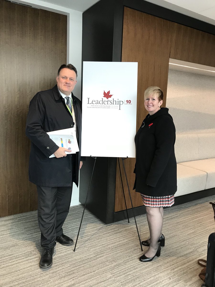 Thanks <a href="/DeloitteCanada/">Deloitte Canada</a> and <a href="/IPAC_IAPC/">Institute of Public Admin. of Canada</a> for opportunity to talk about our #mobilefoodmarket. With Michelle P <a href="/NSHAcentral/">NSHA Central</a> #pubsectorleadership