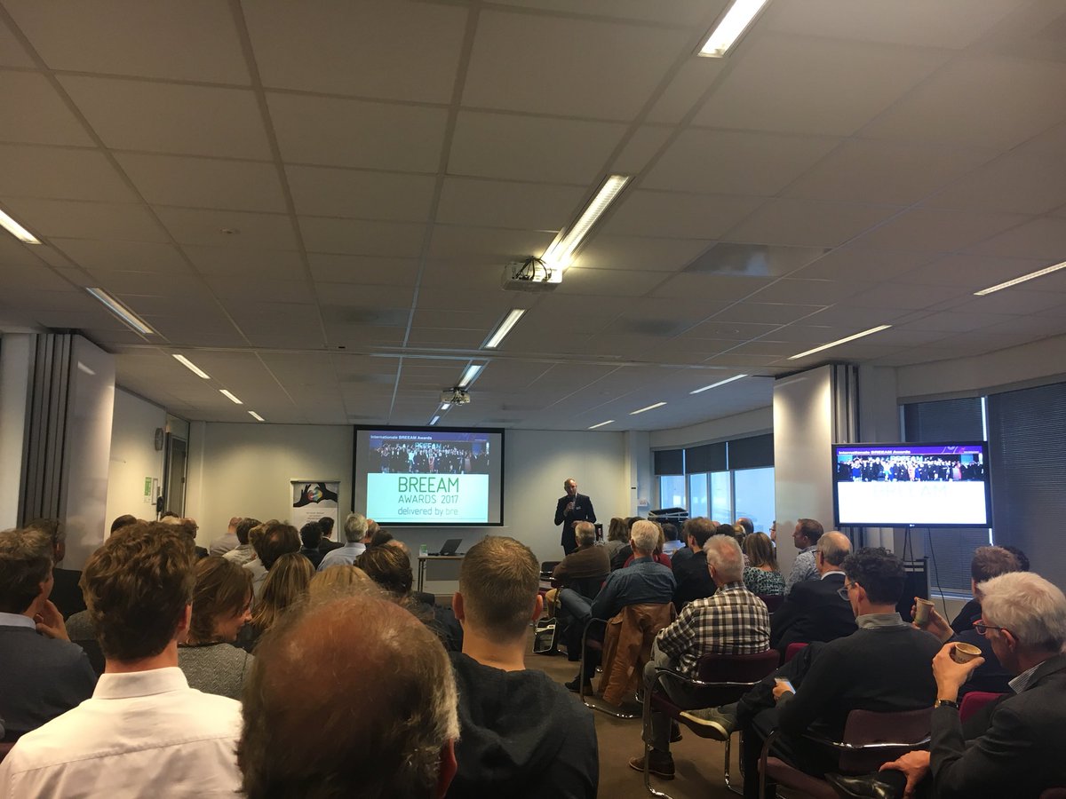 Els_Geurts's tweet photo. Met @IljaWerkhoven twee @bewustebouwers workshops gegeven tijdens Harmonisatiebijeenkomst #BREEAM experts en assessoren. #houding #gedrag https://t.co/ESyfXu2EwN