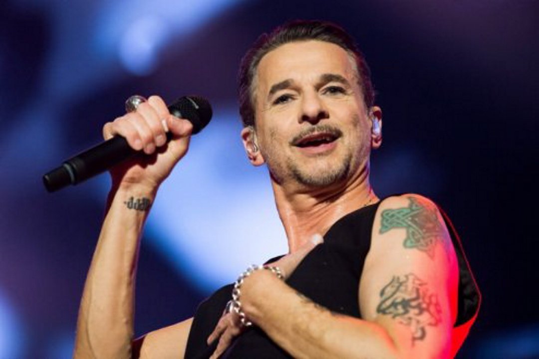 LeTelegramme's tweet photo. Vieilles Charrues. Depeche Mode en tête d'affiche !
https://t.co/1sMVEz8nqU https://t.co/PADpVpl2EU