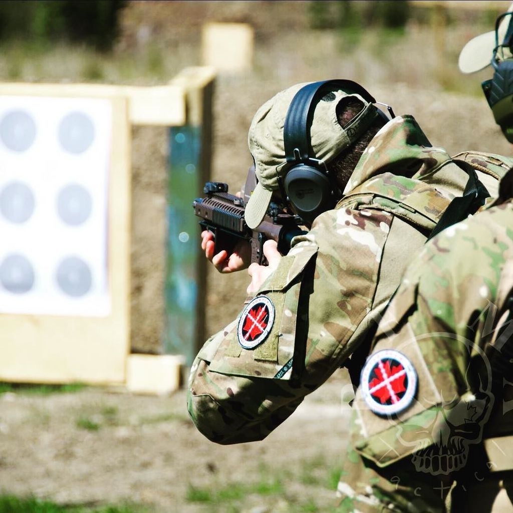 RFMA_Official's tweet photo. Perfecting the craft one around at a time at RFMA. #Leupold #Cadexdefence #Hornady flatlineops #snipertools #sureshotsteel #Scope #Riflesc… https://t.co/BPbUYMl18V