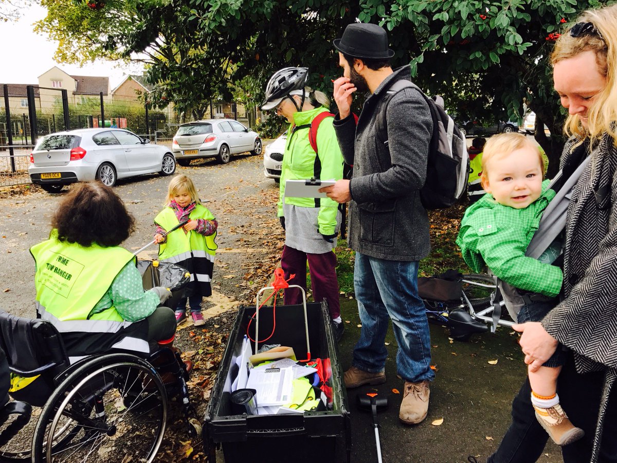 FromeCouncil's tweet photo. Bin it for Trinity was a huge success, find out more here, including how you can help https://t.co/inm6ojNhmh #KeepFromeClean #Frome https://t.co/YqmGZDxOZo