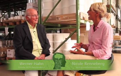 Altamedinet's tweet photo. Grüne Köpfe - Bio Pioniere von heute & morgen: Werner Hahn von BIOFA Naturprodukte https://t.co/Gws2KSjDxo #naturheilmagazin #brainworkers https://t.co/hPQgpvd1bq