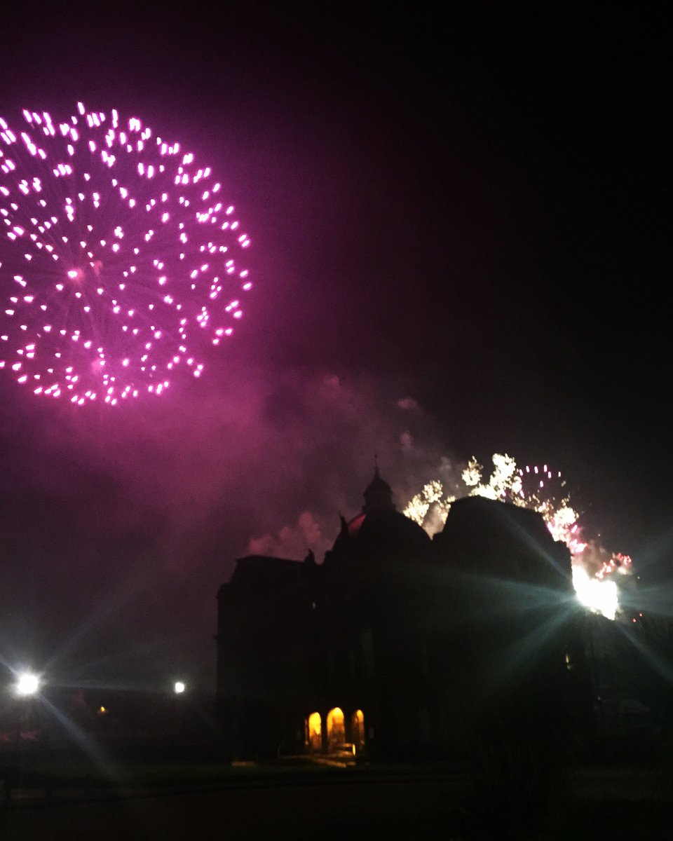 printmediapower's tweet image. Weren’t the #GlasgowFireworks amazing? Well done to all the organisers! #PeopleMakeGlasgow #directdistribution #printmediapower