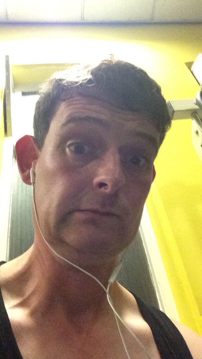 michael51004075's tweet photo. Gym was a bit too full for my liking yesterday,but I cracked on https://t.co/4H6Q8uonn5