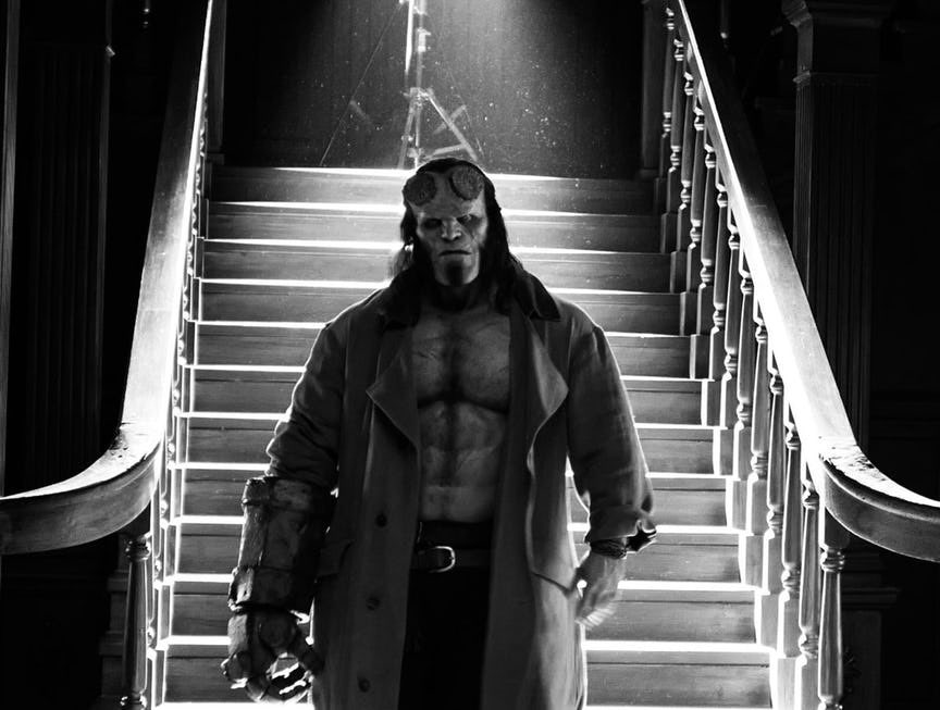 monbebe_kami's tweet photo. So... excited....😮🤤 @HellboyMovie @DavidKHarbour #Hellboy #howlongmustiwait #DavidHarbour https://t.co/1wGWqPHk2N
