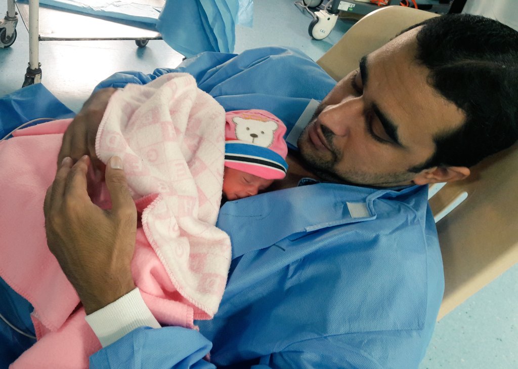 RML_FCC's tweet photo. Involvement of father's in care for their newborn @RMLDelhi @artimaria1 @globalhlthtwit @NigelLivesley @MoHFW_INDIA @Drajaykhera2 https://t.co/fGAB1Rx62C