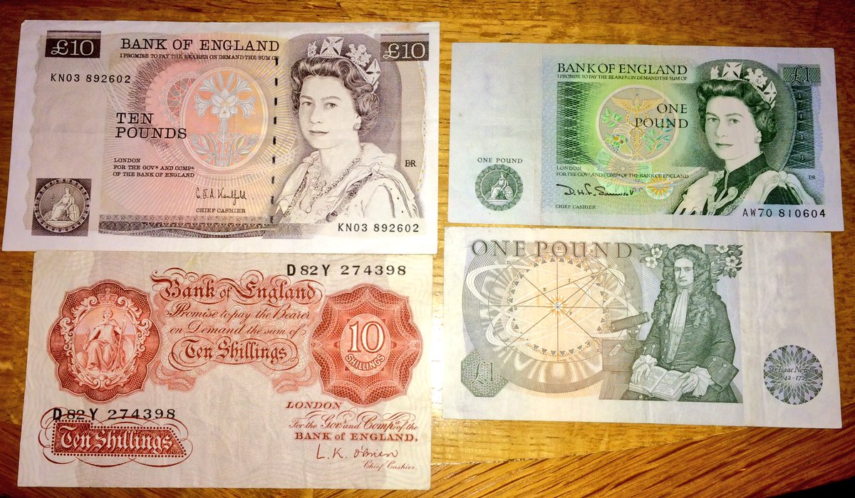 bwajuk's tweet image. Who says I’m tight? These just fell out of my wallet!! @bankofengland #bankofdad #bignotes