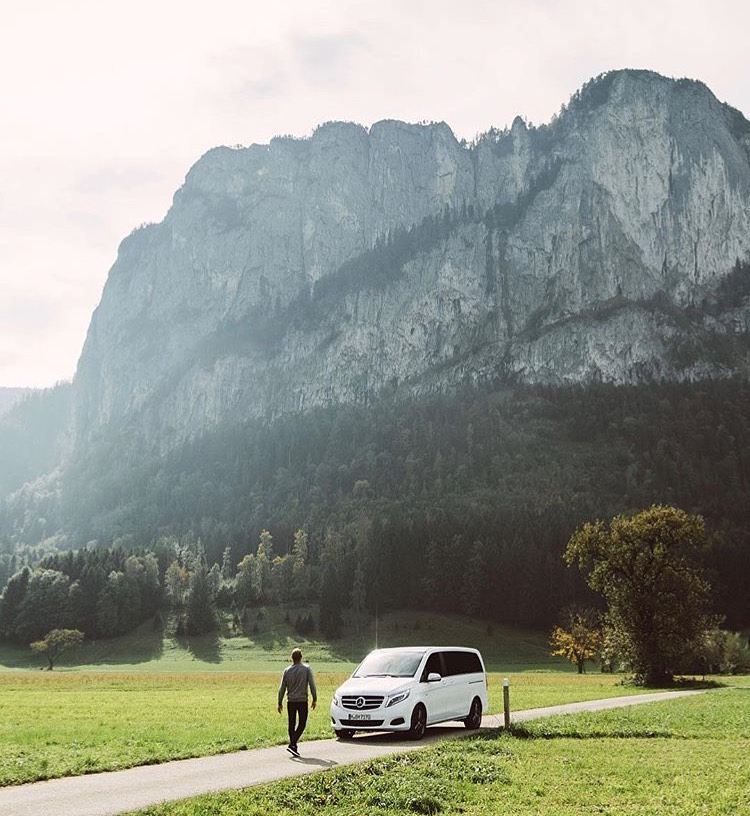 La Classe V vous amène partout, même dans les coins les plus reculés. Si vous pouviez choisir, quel serait votre road trip ultime ?