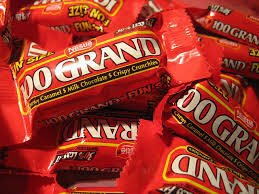 100_GrandBar's tweet photo. Look at all this goodness #100grand https://t.co/mlQHhFI5JG
