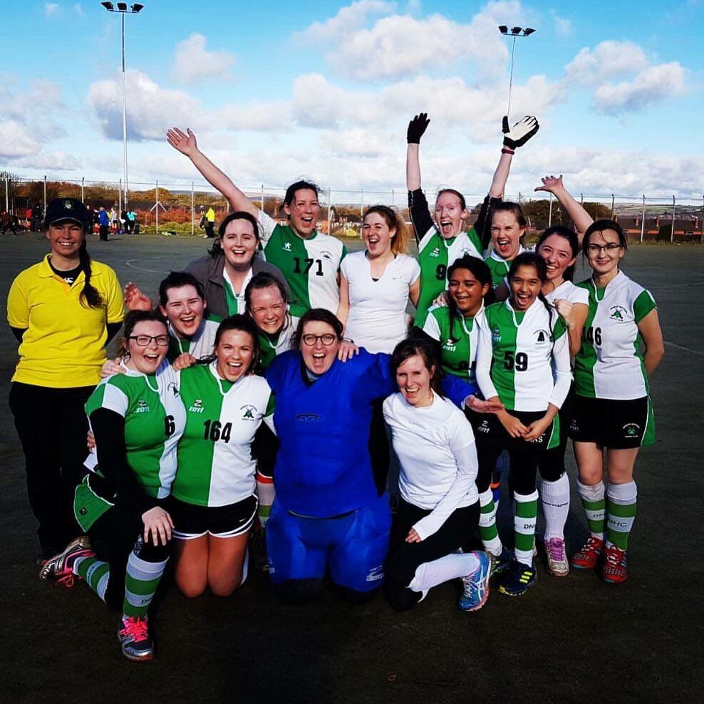 Didsbury_hockey's tweet photo. Why we do what we do...? Here’s a very happy 7th XI after their first win. That’s a few reasons right there. #serioushockey #fortheoak https://t.co/l2SiNkVoOd