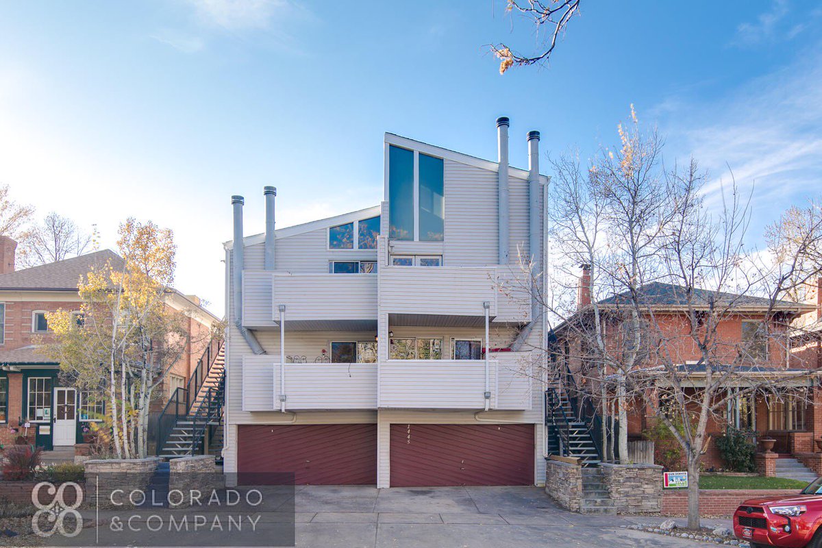 ColoradoCompany's tweet photo. Charming and quiet City Park South 2-Br condo w/garage, w/d in-unit, and wood burning fireplace for lease! https://t.co/Wz9YKigeMF #Denver https://t.co/Ea0FmKUNrz