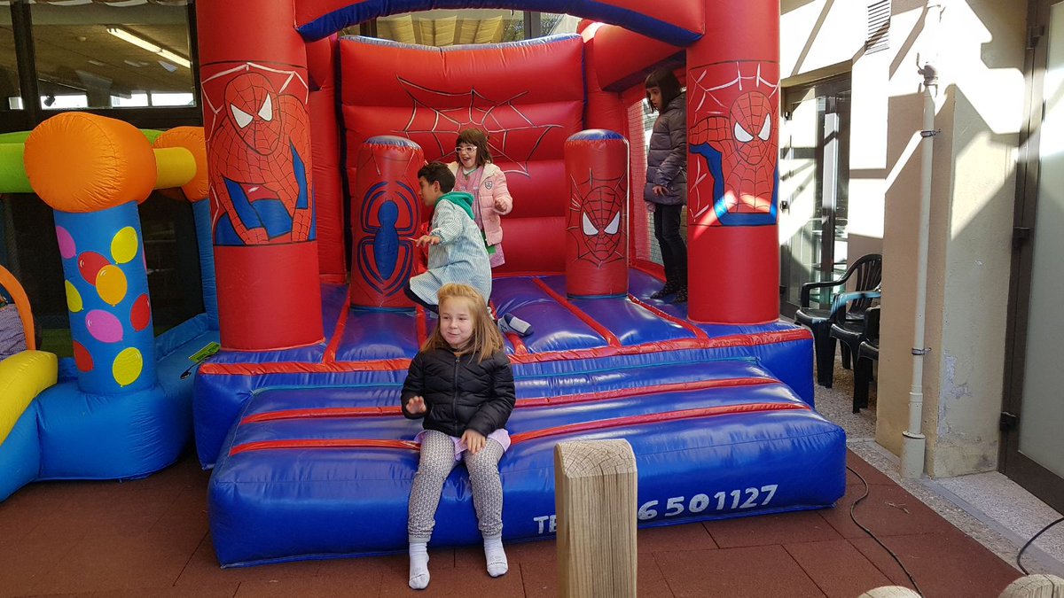 SantTomas_'s tweet photo. L'escola l'Estel de @Ass_SantTomas celebra 50 anys https://t.co/VRK5T92kG9 #50anysEstel https://t.co/xa72rxluVJ