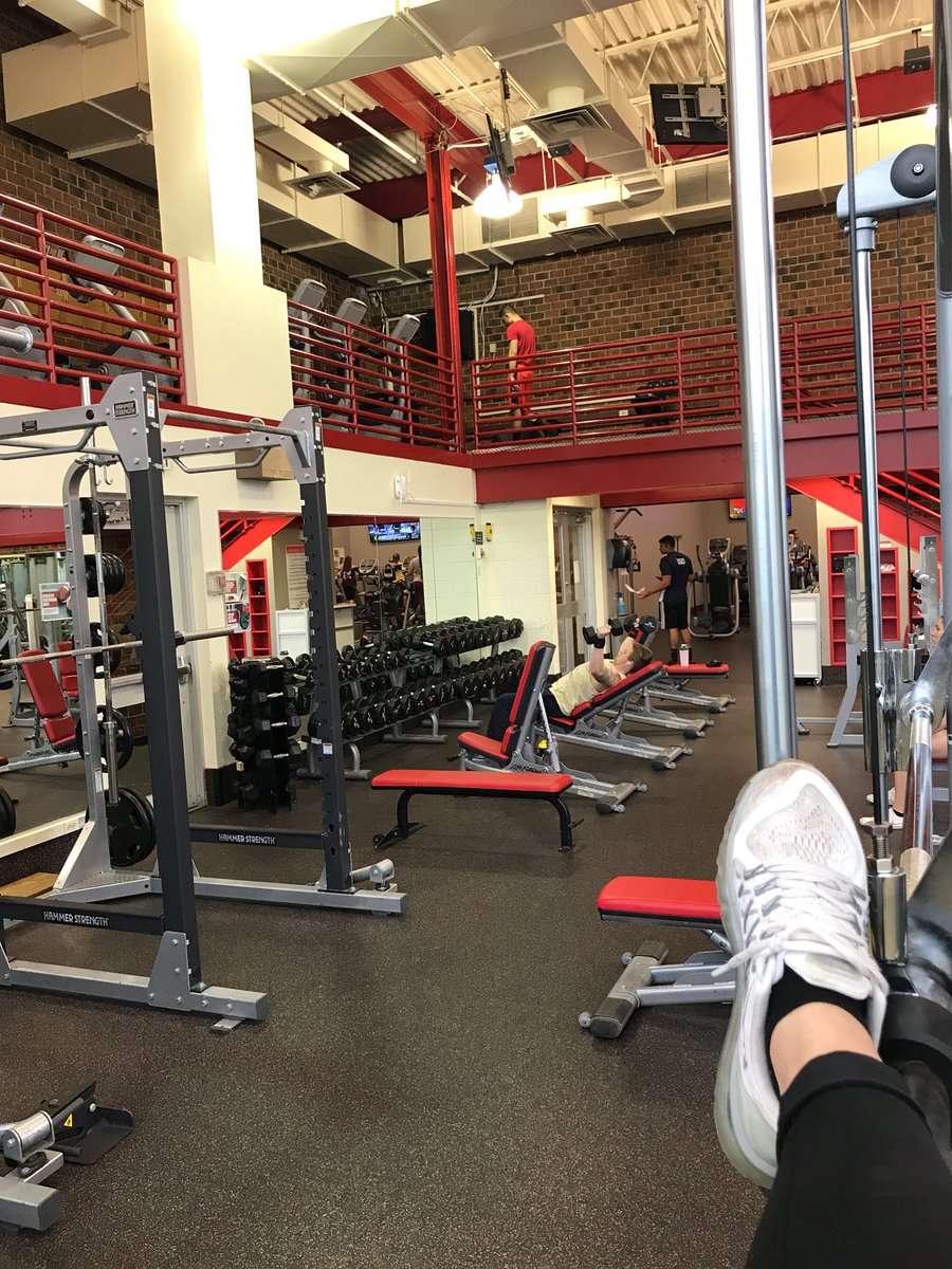 CaseyLipp's tweet photo. Thankful that my place of work doubles as my stress reliever #RUThankful https://t.co/73kU5iRNcp