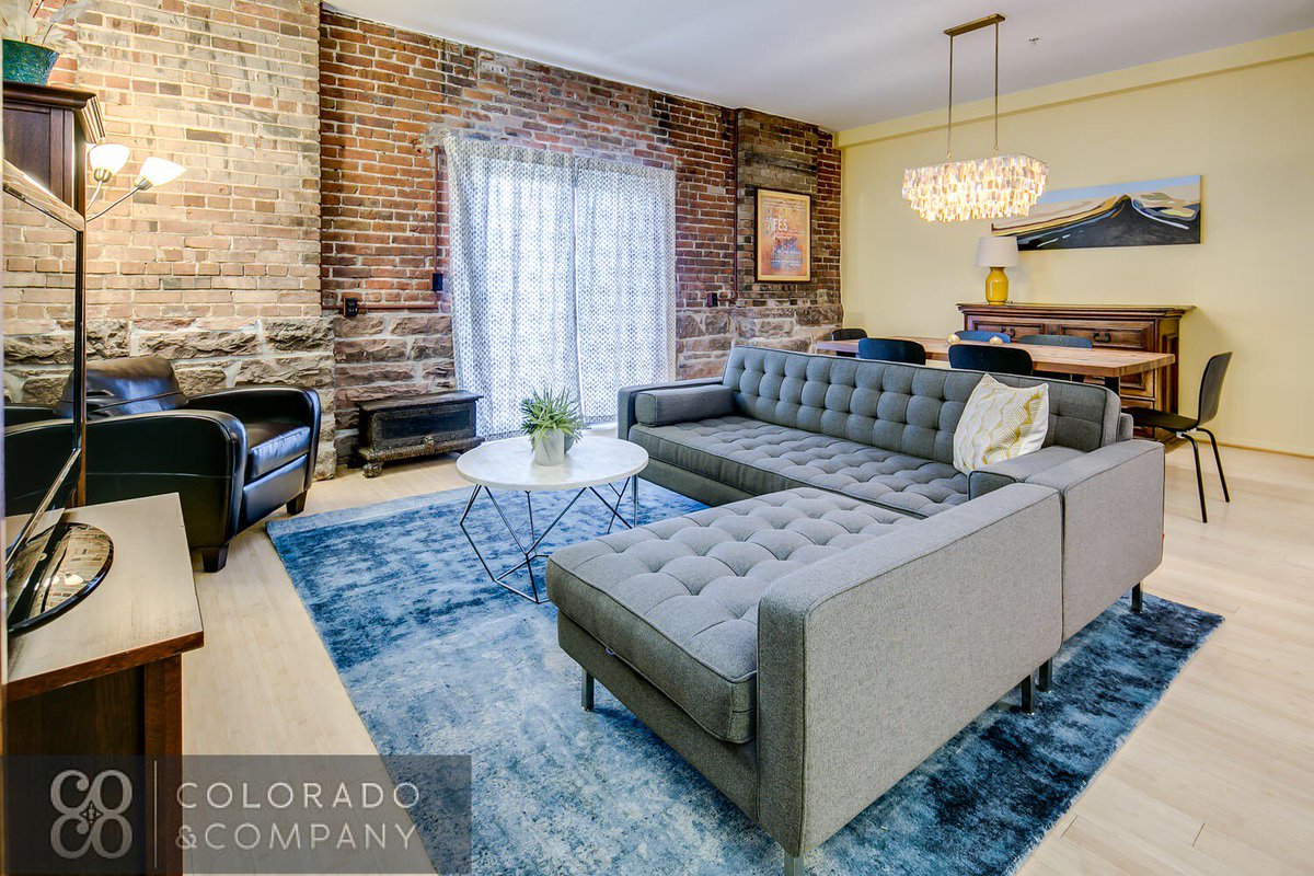 ColoradoCompany's tweet photo. Authentic 1880’s 1-Br loft w/exposed brick in @RiNoArt neighborhood for lease! #DenverRealEstate #DowntownDenver https://t.co/5ZotKzCRAn https://t.co/GPUgijDP66