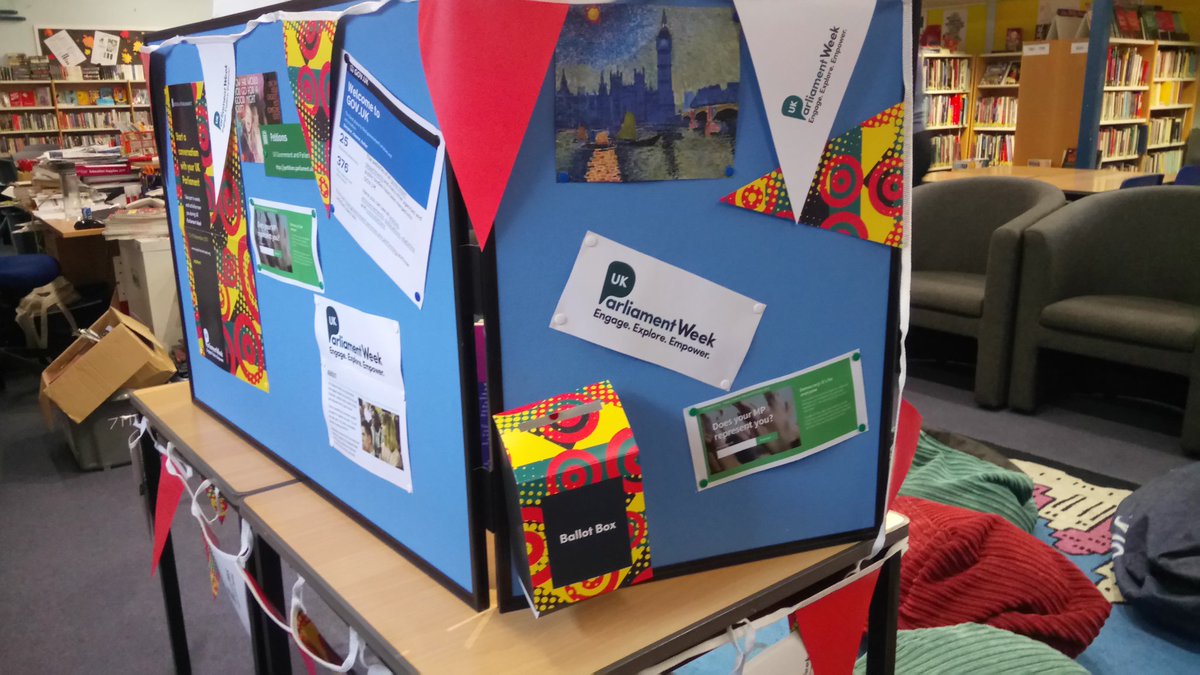 StPeterspolitic's tweet photo. Fantastic display in @Read_2_Learn in preparation for parliament week #UKPW17 https://t.co/yyheuGErIL