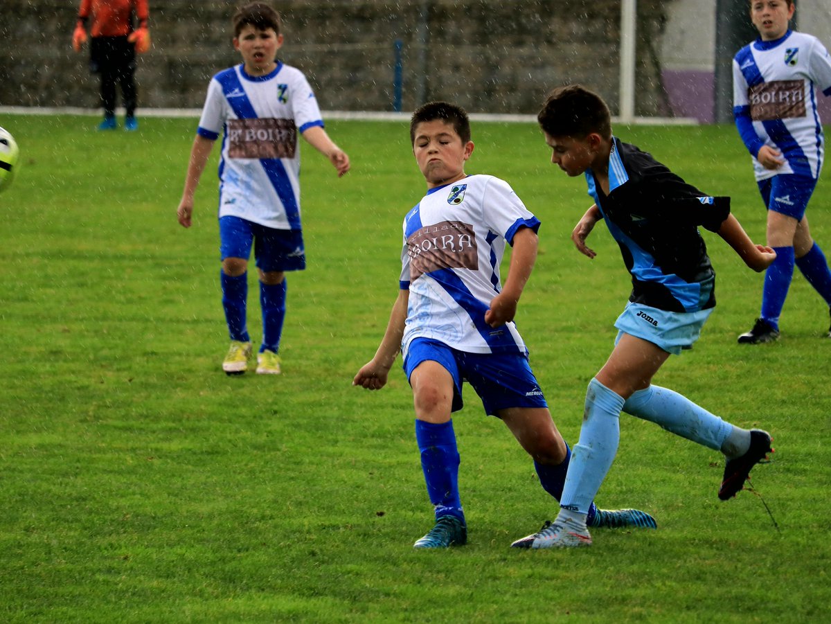 MuchaCalidadG's tweet photo. Toda la info dl fútbl 8 d FERROLTERRA @CulturalManinos  @naronfreixo @RacingSanPedro @sdovaldenaron @racingferrolsad https://t.co/ObOOKdw0FS https://t.co/BRnHUIb81q