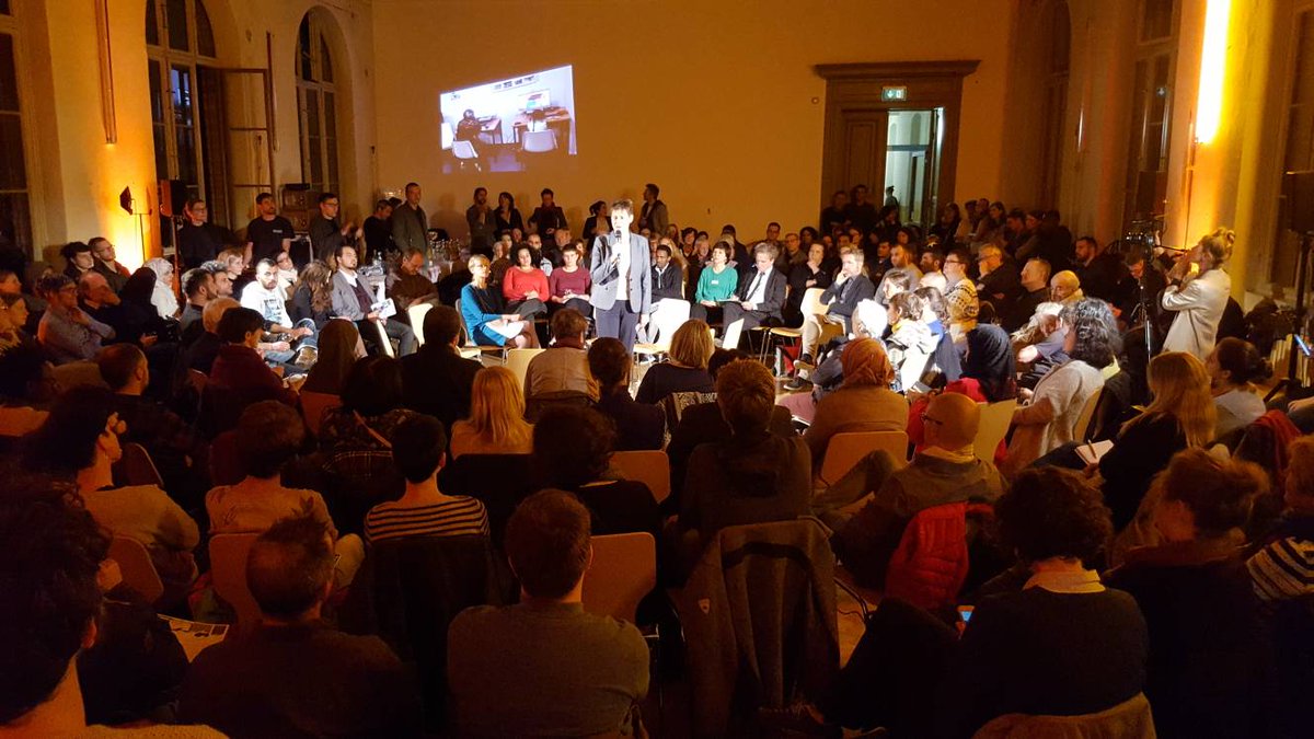 Publiplikator's tweet photo. Unsere Reihe "Integration im Dialog" vom Berliner Integrationsbeauftragten ist in #pankow. Zu Gast: @ElkeBreitenbach #integrationberlin https://t.co/fkia5lrKs8