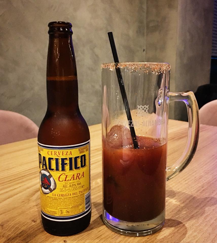ElGallodeOroBCN's tweet photo. ¿Sabes dónde están las mejores #micheladas de todo #Barcelona? #elgallodeorobcn ✅🔝👌🏽
☎️ 938072675
#Comida #sagradafamilia #restaurante #BCN https://t.co/LKfI1PRwZx
