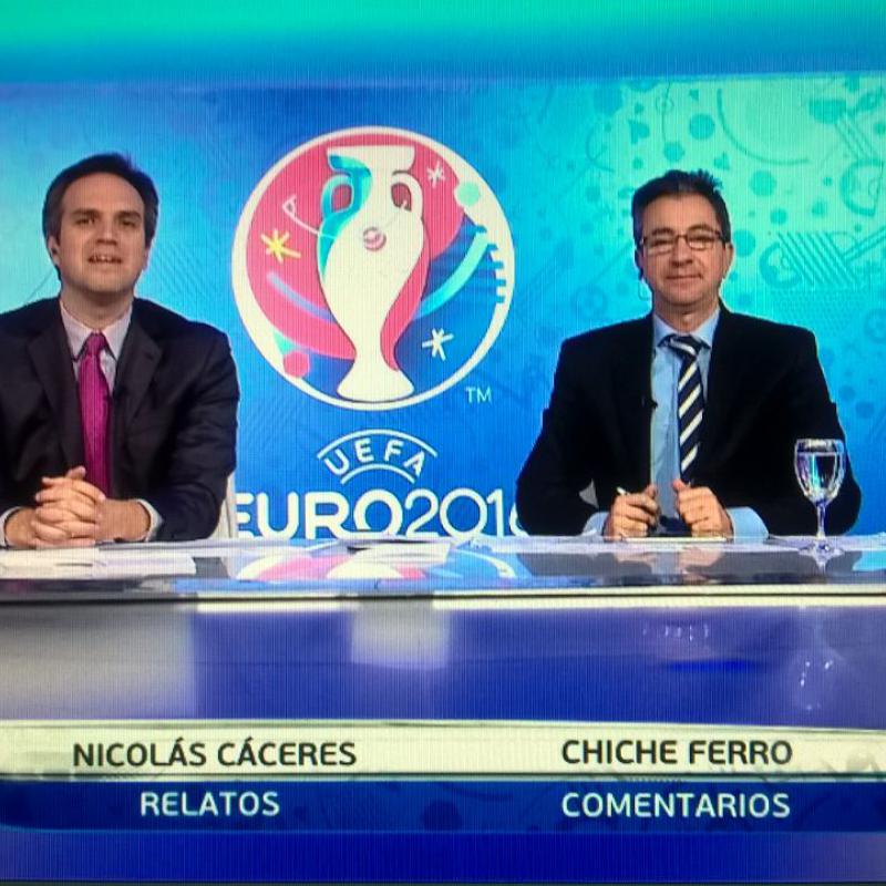 Feliz #DiadelPeriodistaDeportivo a los compañeros del equipo de <a href="/telenueveC9/">Telenueve</a> <a href="/canal9oficial/">El Nueve</a> <a href="/AlejoERivera/">Alejo Rivera</a> <a href="/nicocaceres05/">Nicolas Caceres</a> <a href="/chicheferro9/">Chiche Ferro</a>