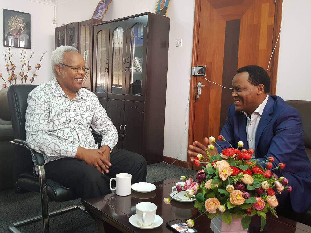 edwardlowassatz's tweet photo. Young and courageous, against all odds you have chosen the right path in strengthening our democracy.. Karibu Sana
@LazaroNyalandu https://t.co/THpmo7k1XK