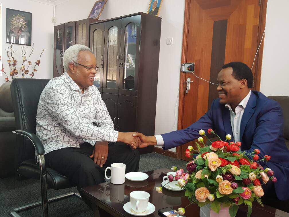 edwardlowassatz's tweet photo. Young and courageous, against all odds you have chosen the right path in strengthening our democracy.. Karibu Sana
@LazaroNyalandu https://t.co/THpmo7k1XK