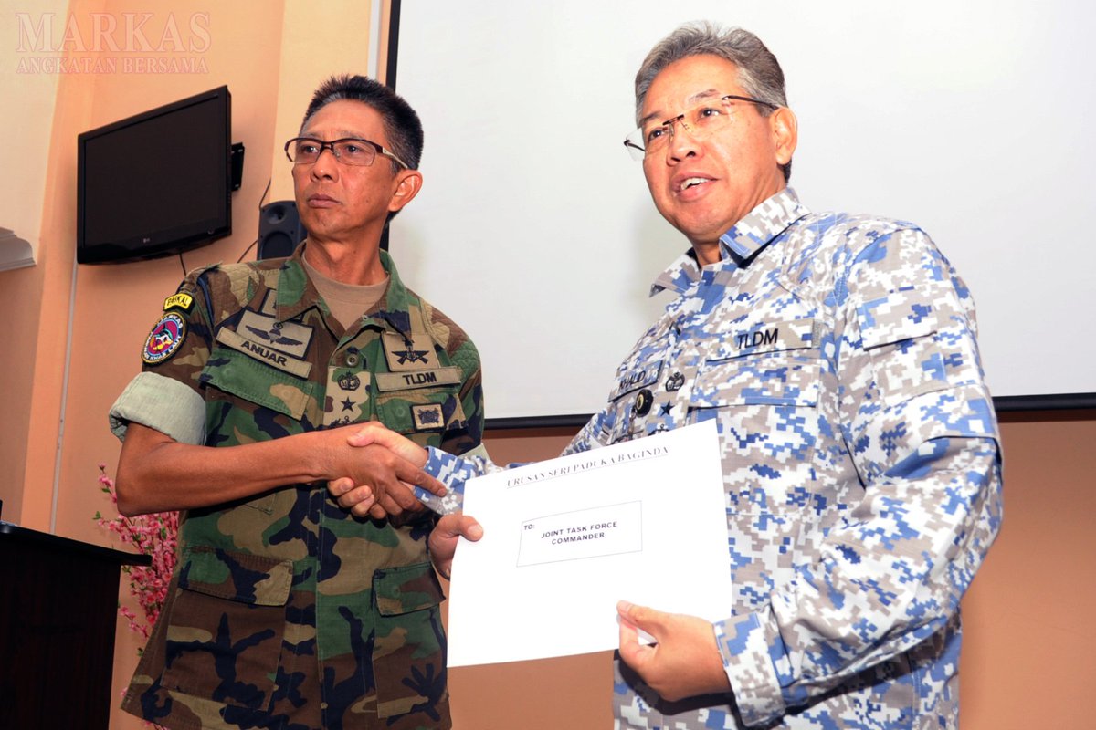 myjointforce's tweet photo. Hari pertama Eksesais ANGSA 12/2017 berlangsung di PSOP ATM.
#JointPlanningProcess 
#Interoperability 
#UnityofEffort 
#DefenceDiplomacy https://t.co/tBSGovo3Rd