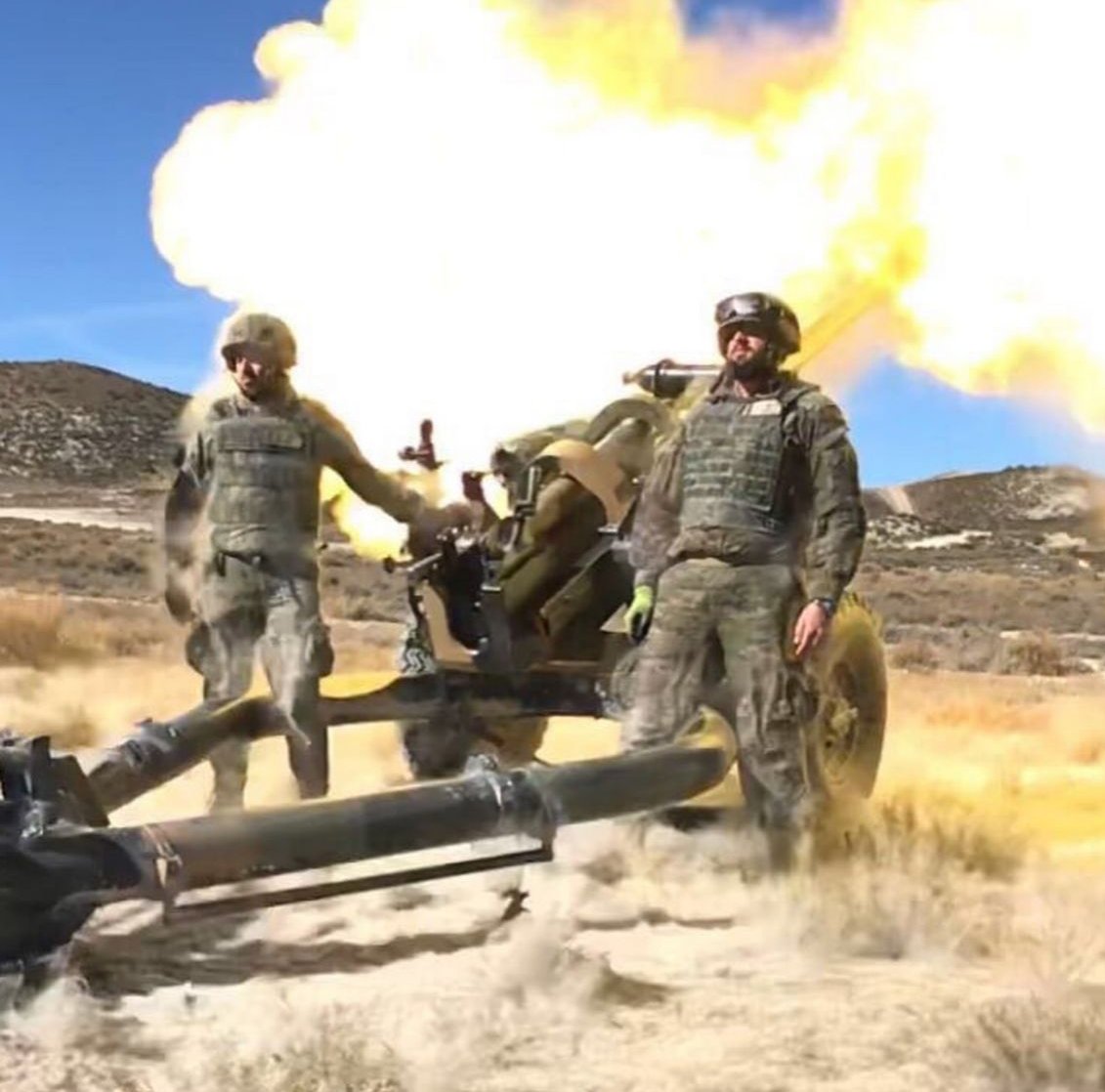 FUTER_ET's tweet photo. #GACAXII de la #BRIXII empleo por primera vez el VCOAV en la observación del tiro #LIGHTGUN #BaseBleed en el ex First Armor en #Zaragoza https://t.co/fY5mZSeJ5a