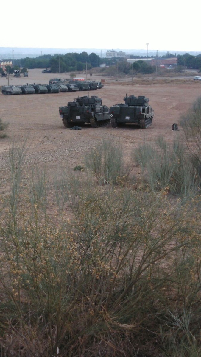 FUTER_ET's tweet photo. #GACAXII de la #BRIXII empleo por primera vez el VCOAV en la observación del tiro #LIGHTGUN #BaseBleed en el ex First Armor en #Zaragoza https://t.co/fY5mZSeJ5a