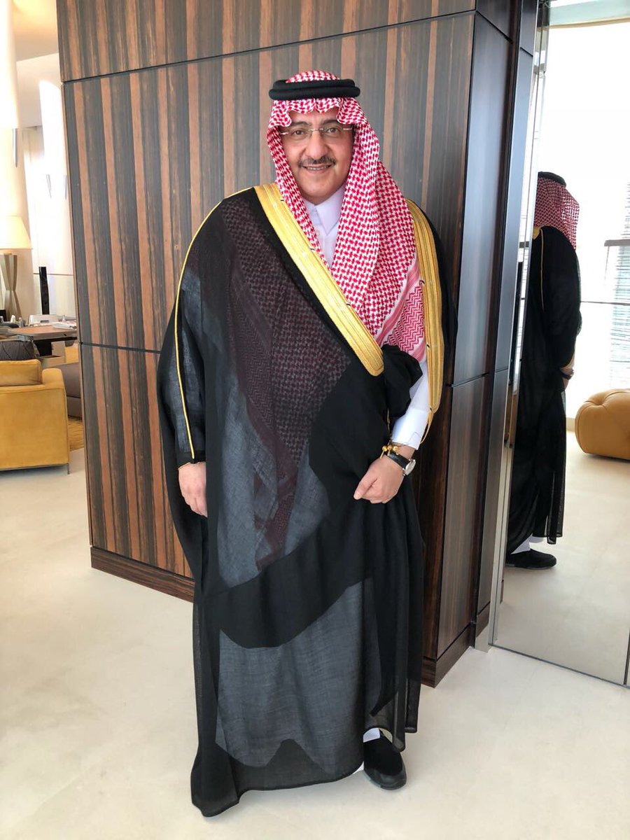 owyed's tweet photo. الله يطول عمرك سيدي ، صورة قبل قليل 💚 https://t.co/y8o99Nes5f