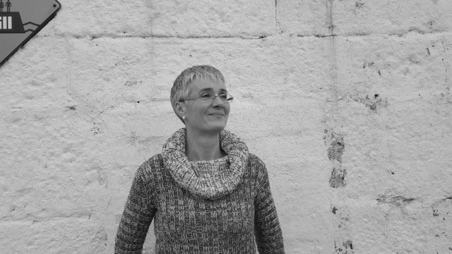 flyingsouthbird's tweet photo. Our next feature act this Sunday in @filmbase is the mighty @AnneTannam, poet &amp; organiser of Dublin Writers Forum. https://t.co/uQKqNnPz1B