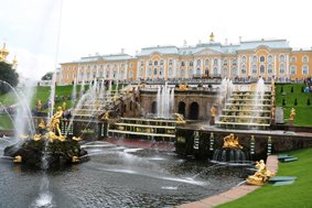 In2_Enquirer's tweet photo. in2 #Travel : Magestic #StPetersburg
Expect to be wowed &amp; dazzled in #Russia’s cultural capital...
https://t.co/22eqIVguBs
#TravelTuesday https://t.co/Rj33RBgcD8