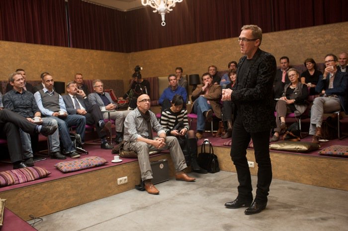 Op 22 nov Burgerdebat "Wij in de Stad” Café 't Rozenknopje met <a href="/taussems/">Taussems</a>
. Meer info zie: 
facebook.com/StichtingSintT…