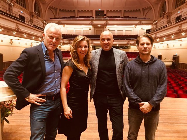 Cybercrime event Rabobank Rijk van Nijmegen met 1400 klanten een groot succes. <a href="/paulinedewilde/">Pauline de Wilde</a> <a href="/UID_/">uid.eth | Rickey Gevers ⛵️</a> <a href="/JohnvdnHeuvel/">John van den Heuvel</a> <a href="/PeterRdeV/">PeterRdeV</a> #cybercrime