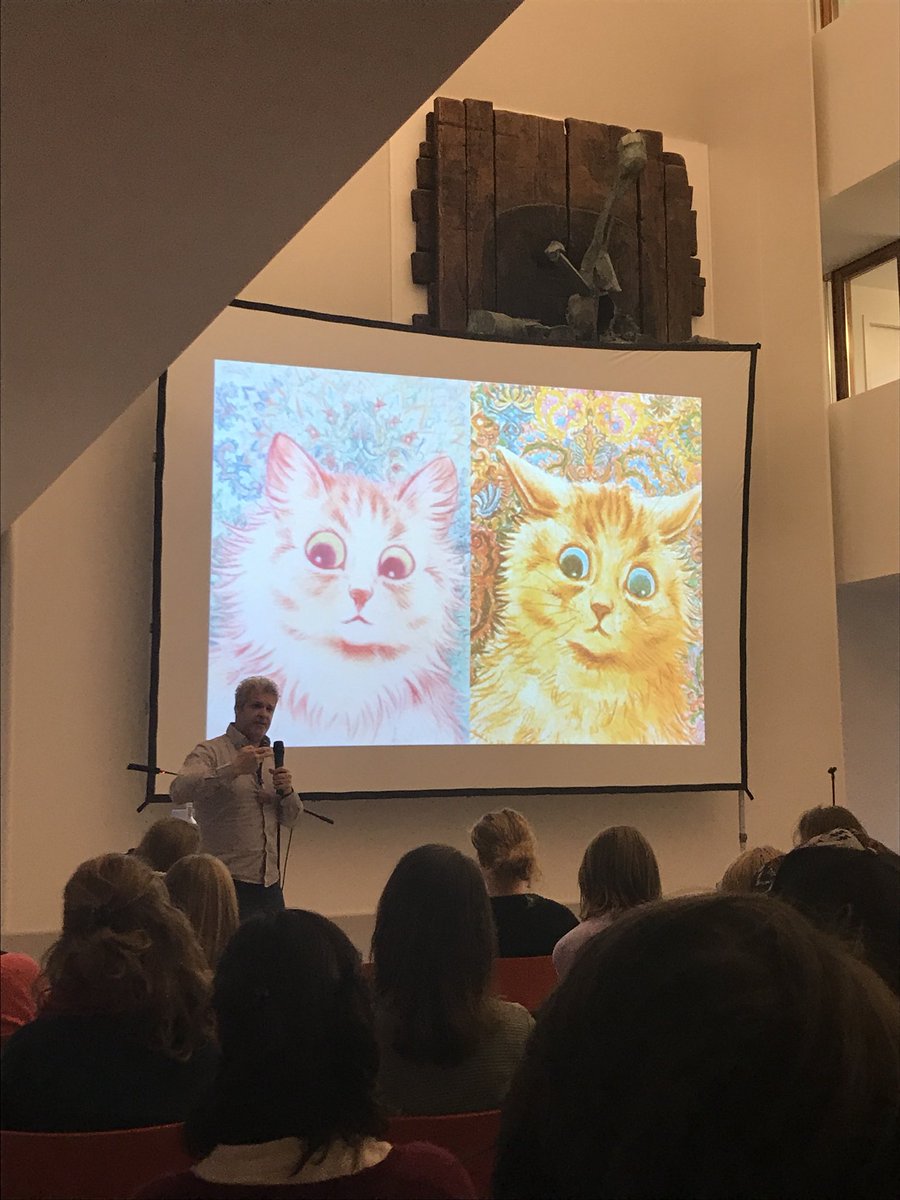 Hilary_Wynne's tweet photo. Kitty.... #COM2017 https://t.co/T1Ij3Sa7qb
